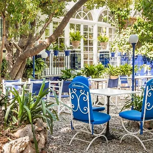 Medium Romantic Hotel Sitges